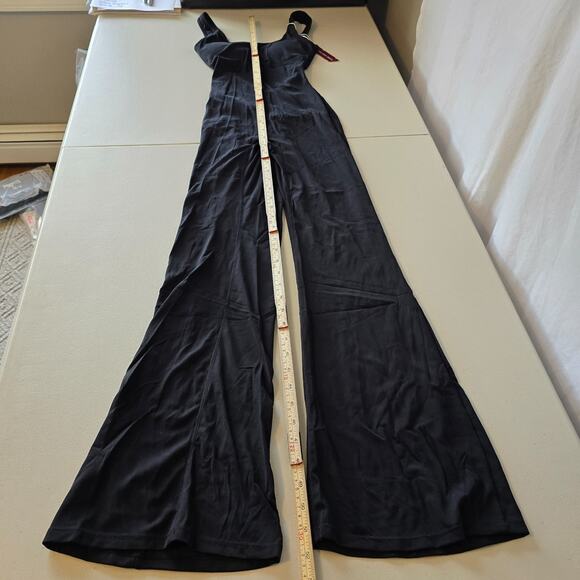 Vertvie Sleeveless Flare Jumsuit Women's S Black Backless Bodycon Seamless NWT - Picture 13 of 16